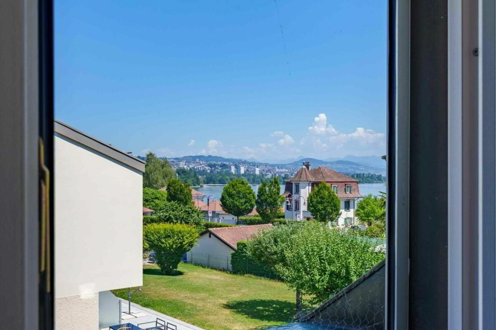 4 Zimmer Haus zum verkaufen in St-Sulpice VD - Bild 1/13