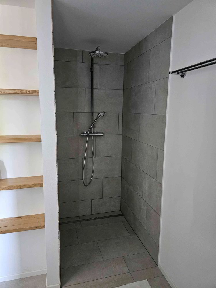 Appartement 2.5 pièces à louer à Steinebrunn - image 1/12