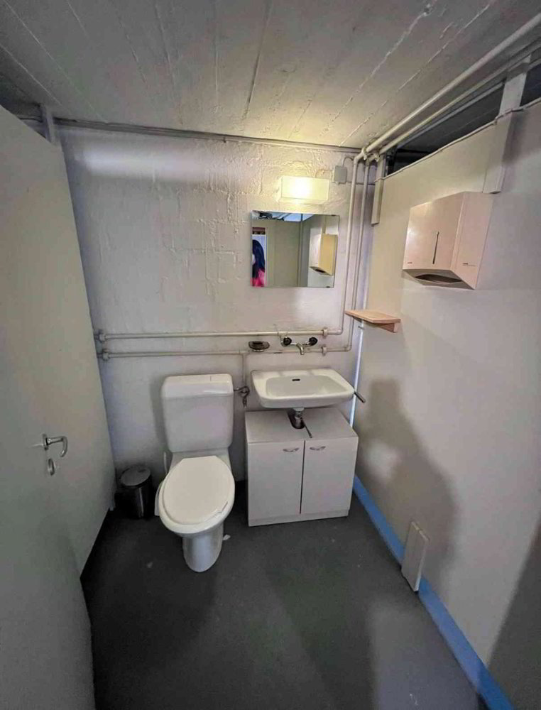 1.5 Zimmer Büro zu vermieten in Gossau ZH - Bild 1/11