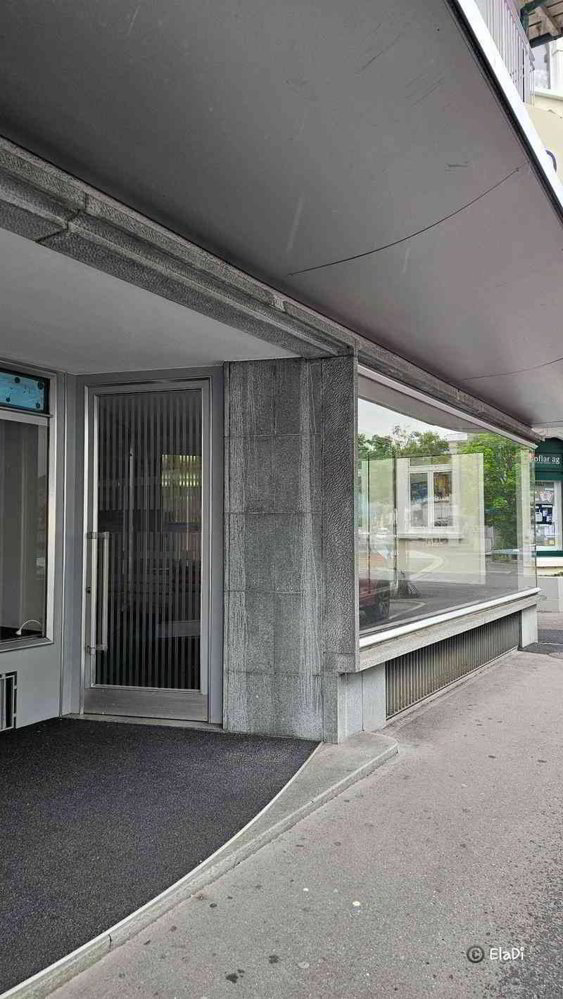 4 rooms Office & Commercial for rent in Heerbrugg - image 1/9