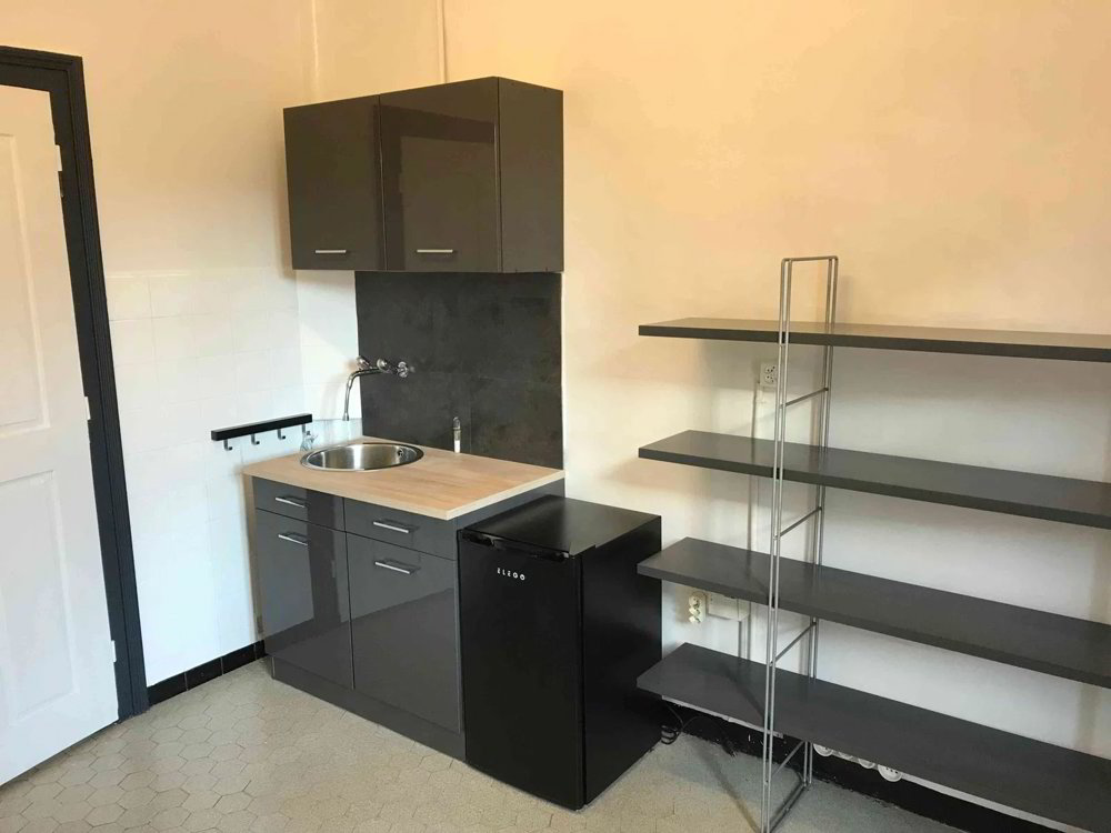 4 Zimmer Büro zu vermieten in Lyss - Bild 1/5