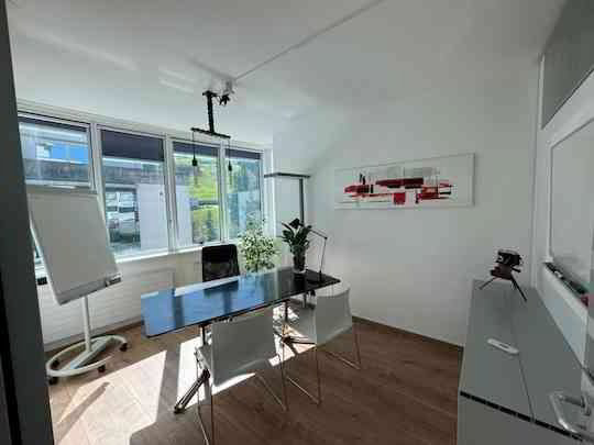 1 Zimmer Büro zu vermieten in Pfäffikon SZ - Bild 1/1