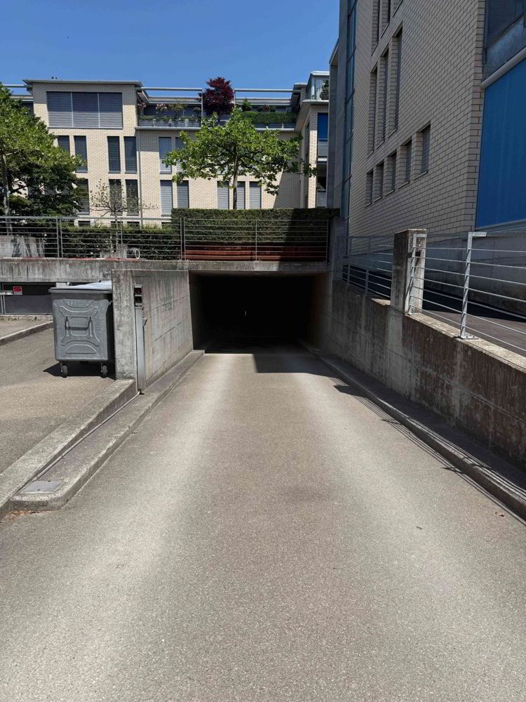 null Zimmer Parkplatz, Garage zu vermieten in Uster - Bild 1/2