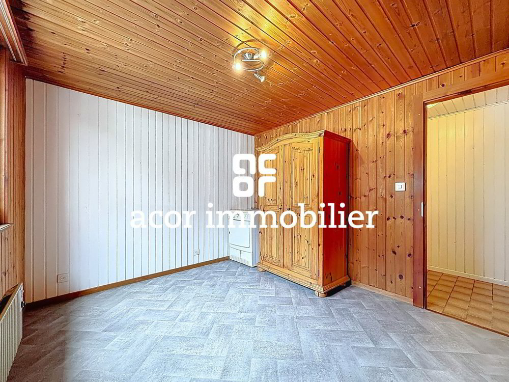 4 rooms Apartment to buy in Liddes - image 1/5