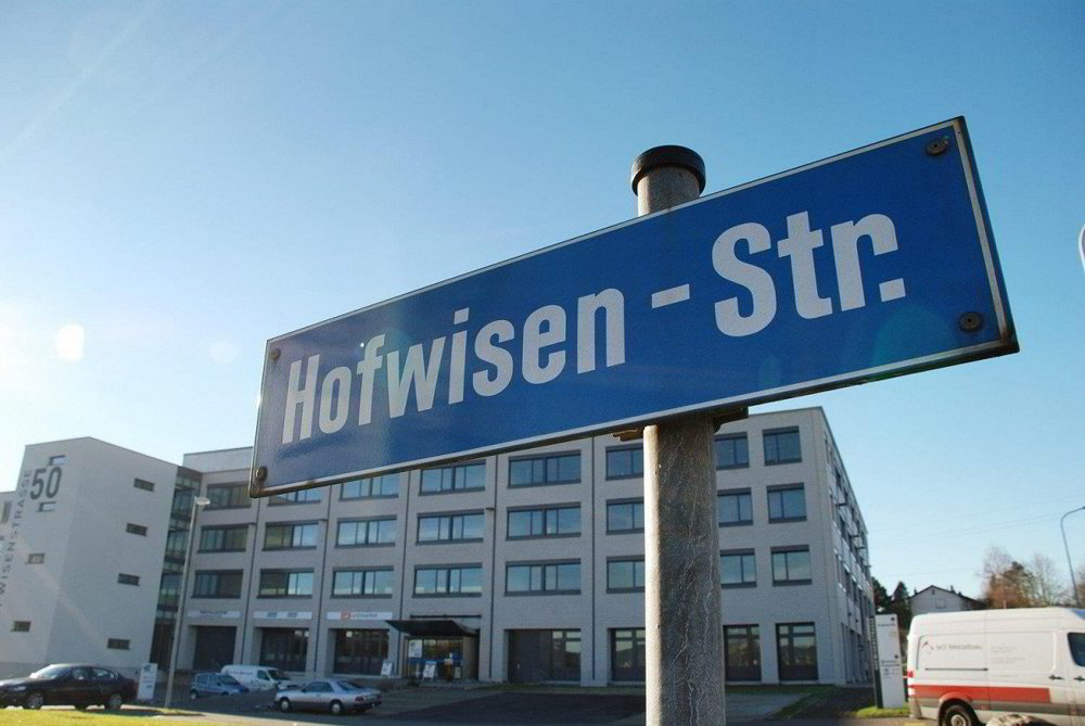 null rooms Office & Commercial for rent in Rümlang - image 1/8