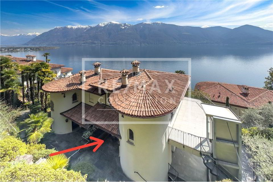 4 rooms House to buy in Ascona - image 1/4