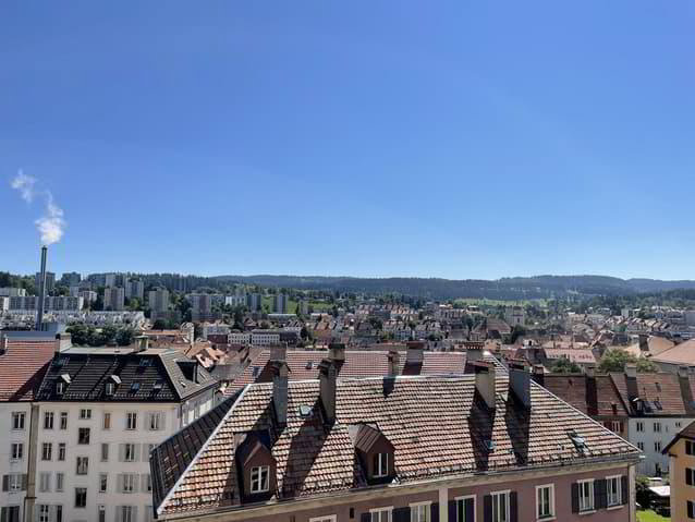 4 Zimmer Wohnung zu vermieten in La Chaux-de-Fonds - Bild 1/10