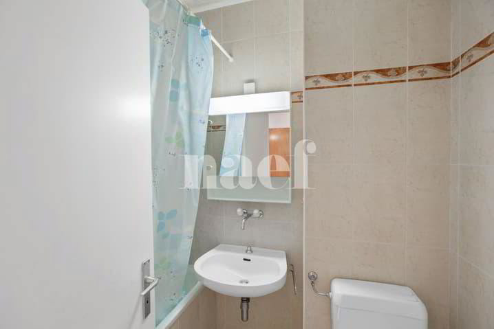 2.5 Zimmer Wohnung zu vermieten in Nyon - Bild 1/6