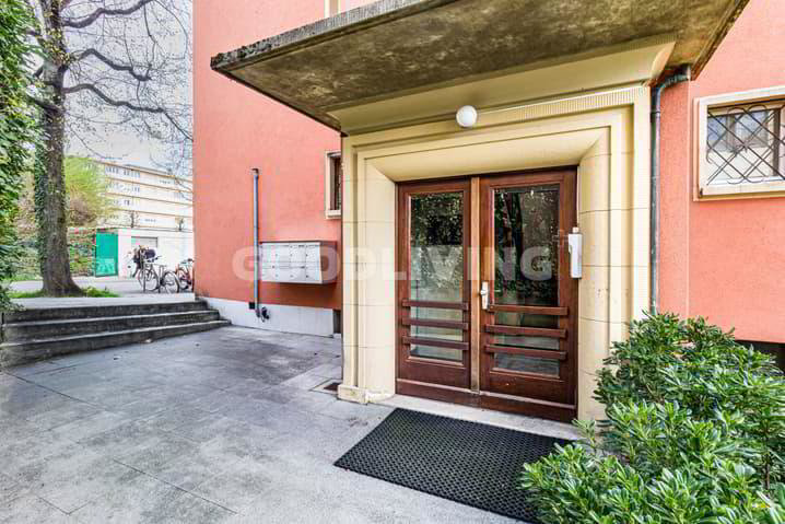 7 Zimmer Büro zum verkaufen in Losanna - Bild 1/3