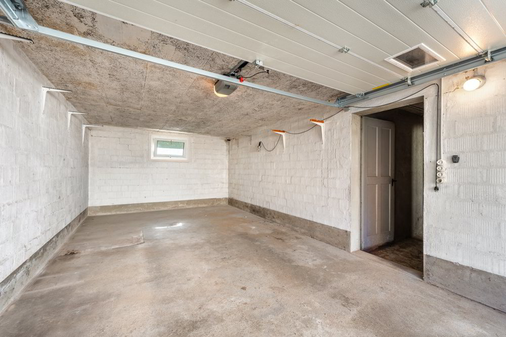 Maison 6 pièces à acheter à Remigen - image 1/13