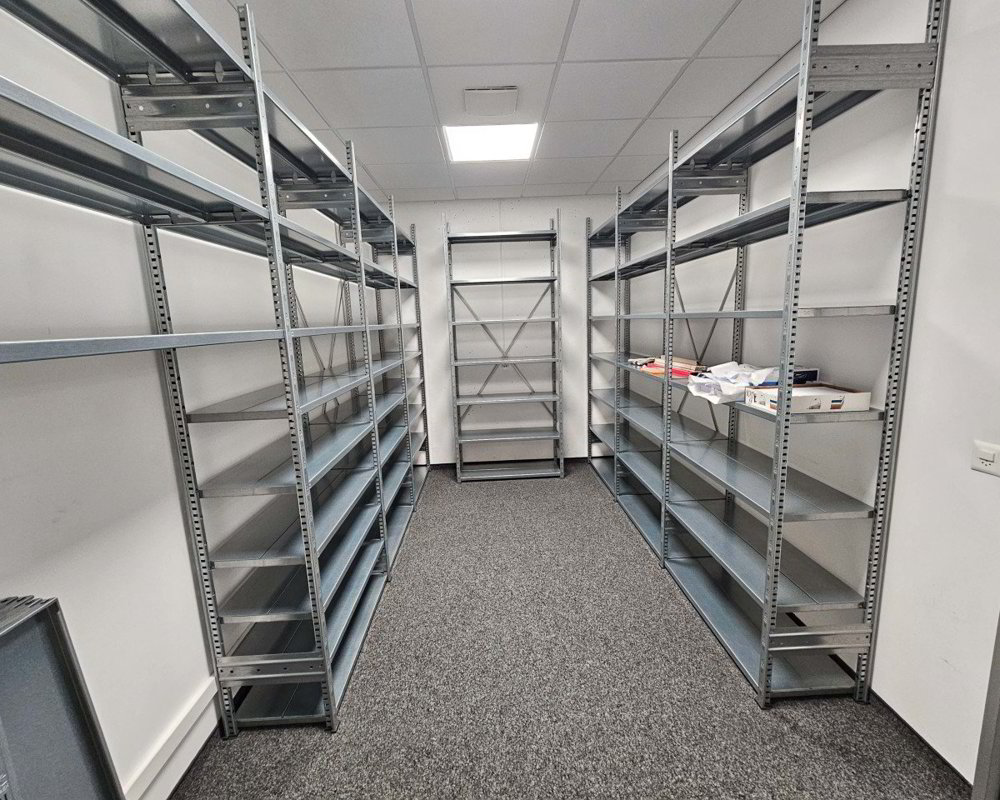 null Zimmer Büro zu vermieten in Baar - Bild 1/11
