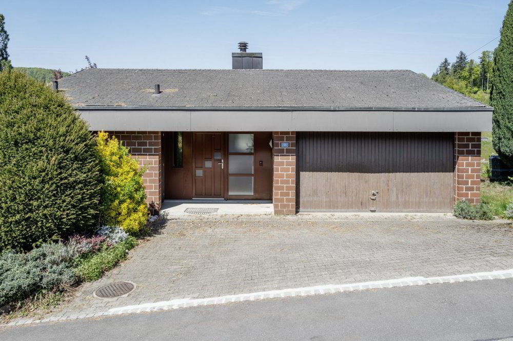 Einfamilienhaus mit Garten und Weitsicht am Dorfrand - Ansicht 2