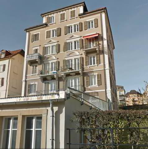 Appartement 2 pièces à louer à La Chaux-de-Fonds - image 1/1