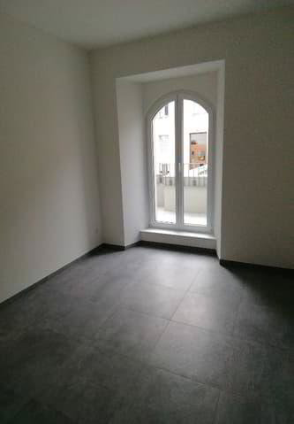 Appartement 2.5 pièces à louer à Fleurier - image 1/12