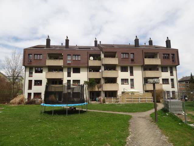 null Zimmer Parkplatz, Garage zu vermieten in Düdingen - Bild 1/1
