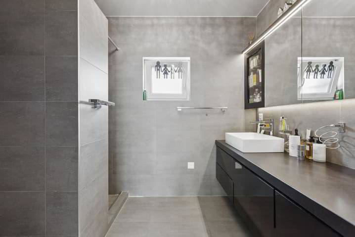 7 Zimmer Haus zum verkaufen in Thônex - Bild 1/13