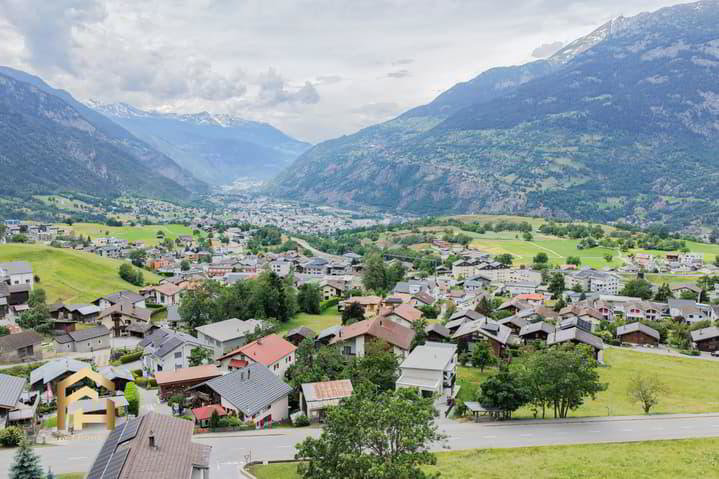4.5 Zimmer Wohnung zu vermieten in Ried-Brig - Bild 1/10