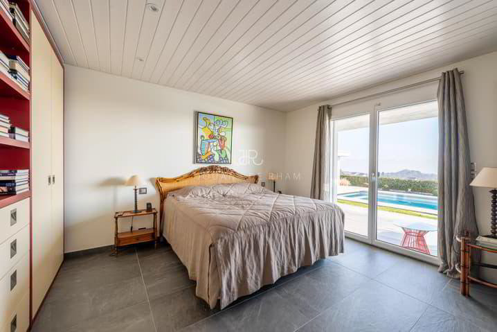 null Zimmer Haus zum verkaufen in Genolier - Bild 1/13