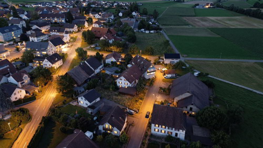 4 Zimmer Wohnung zum verkaufen in Hendschiken - Bild 1/13