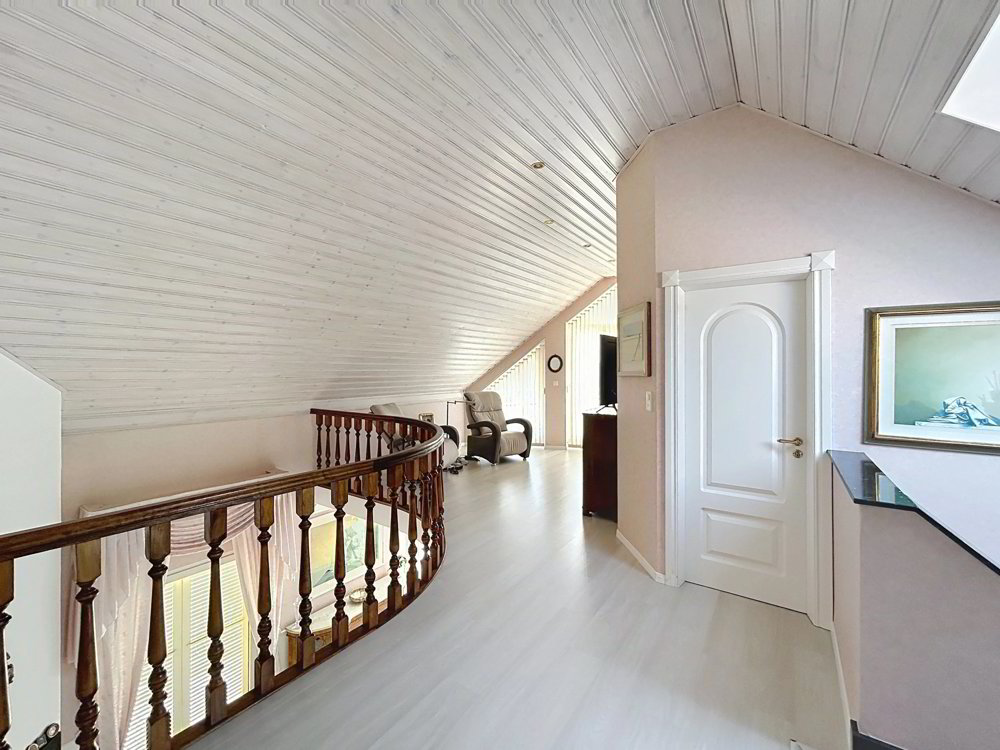 Maison 8 pièces à acheter à Bevaix - image 1/13