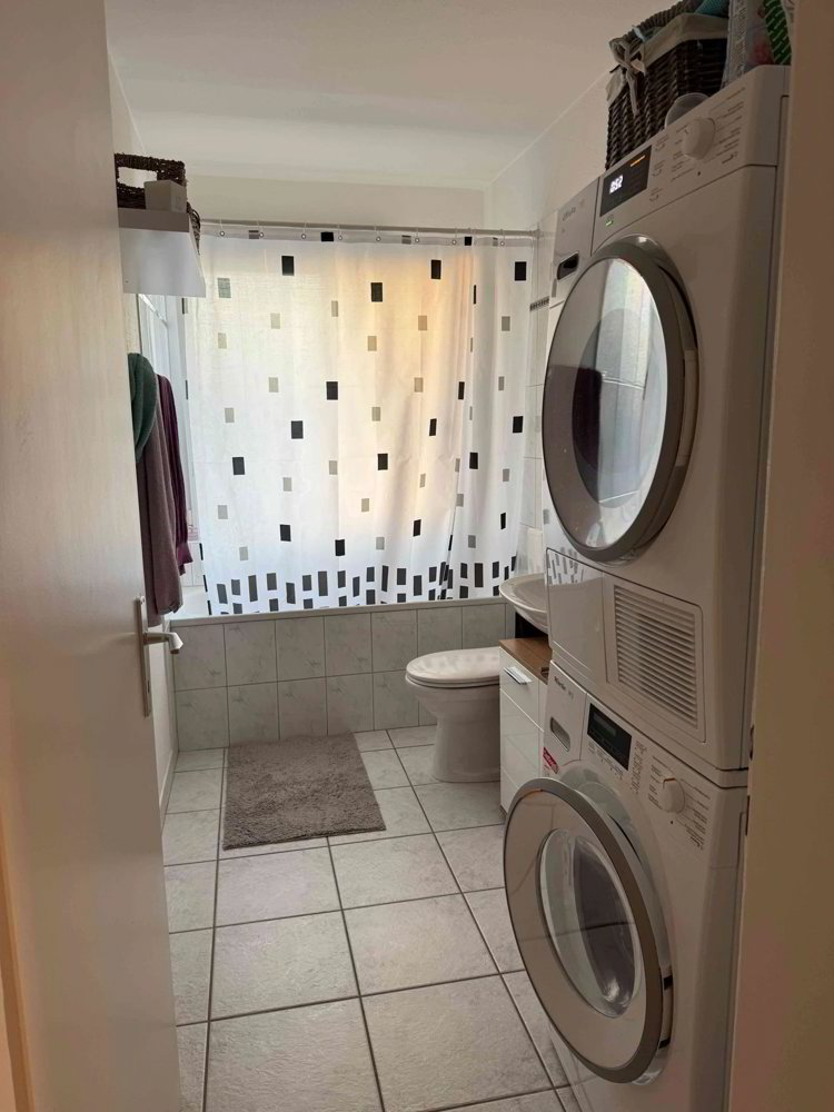 Appartement 3.5 pièces à louer à Wil SG - image 1/8