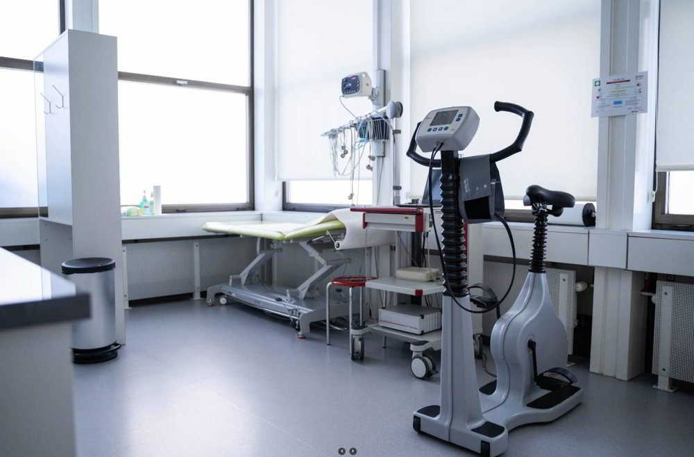 8 Zimmer Büro zu vermieten in Berna - Bild 1/3