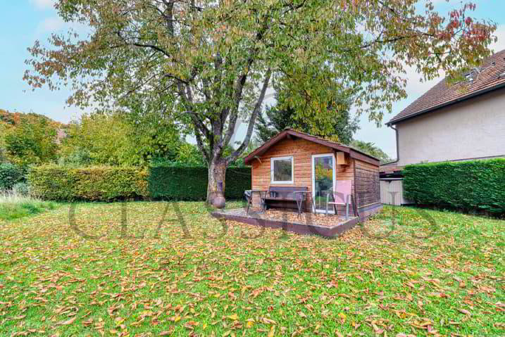 Casa di 15 locali in vendita a Laconnex - immagine 1/13