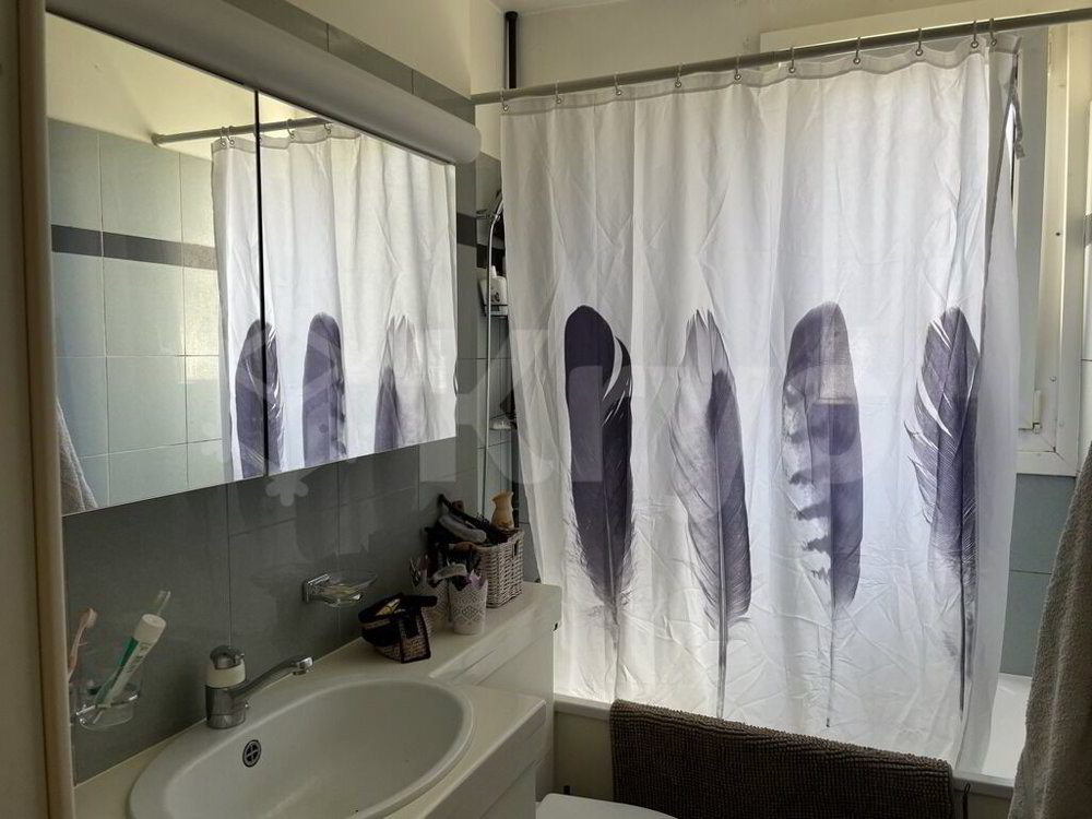 Appartement 2 pièces à louer à Peseux - image 1/10