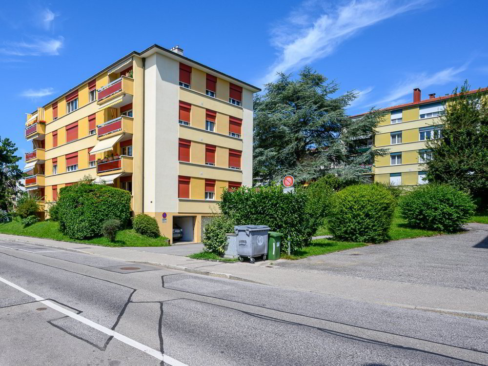 null rooms Car park, garage for rent in La Tour-de-Peilz - image 1/1