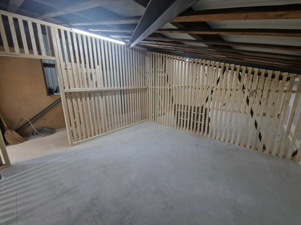 null rooms Office & Commercial for rent in Lienz - image 1/4