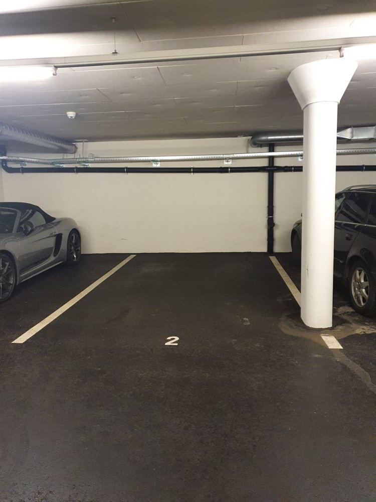 null Zimmer Parkplatz, Garage zu vermieten in Oensingen - Bild 1/2