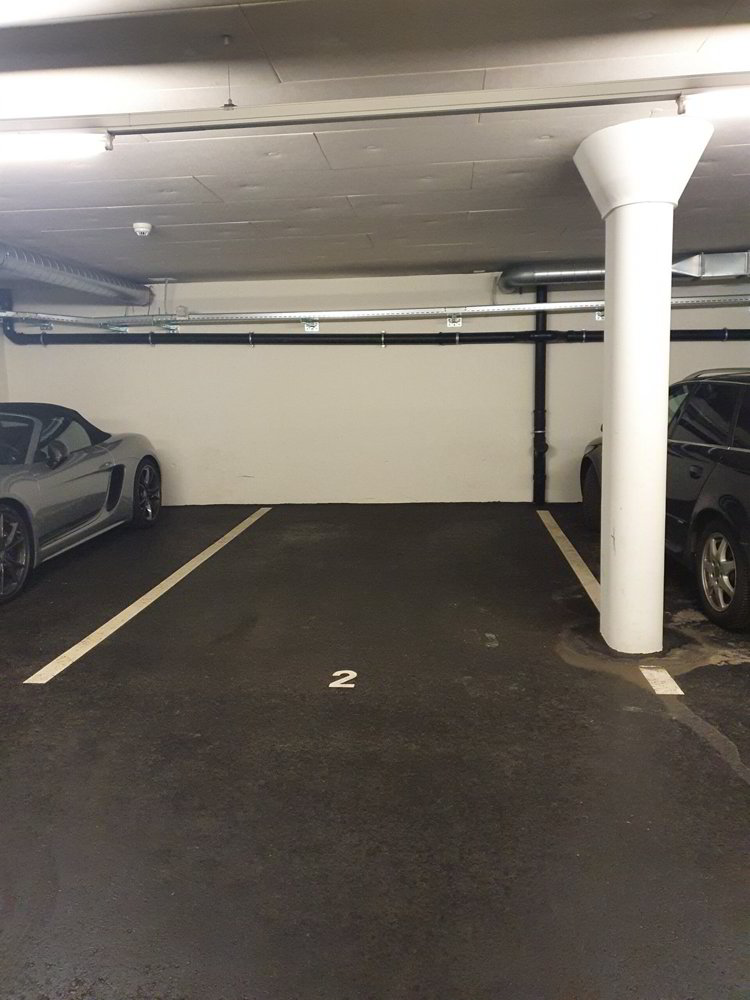 Parcheggio, garage di null locali in affitto a Oensingen - immagine 1/2