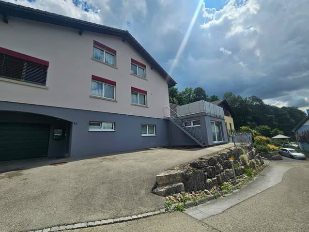 2.5 Zimmer Wohnung zu vermieten in Le Locle - Bild 1/11