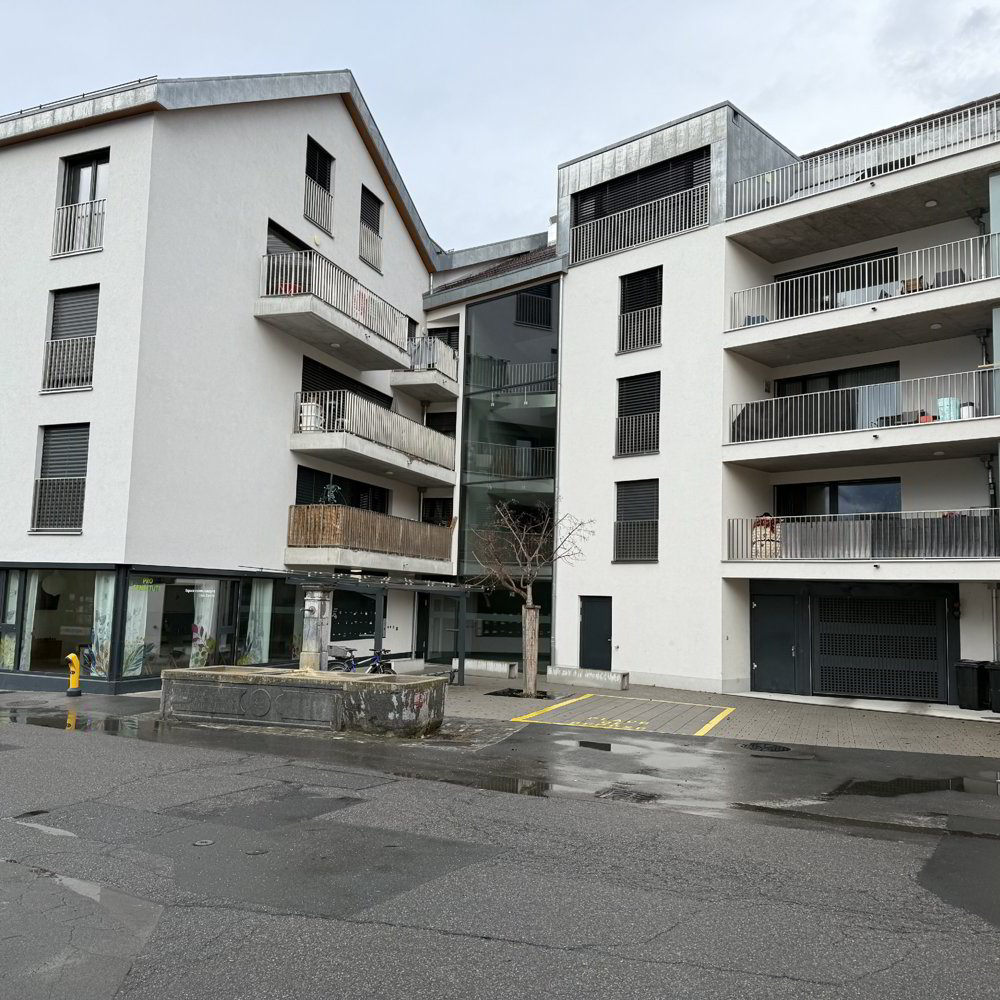 null Zimmer Parkplatz, Garage zu vermieten in Aigle - Bild 1/3