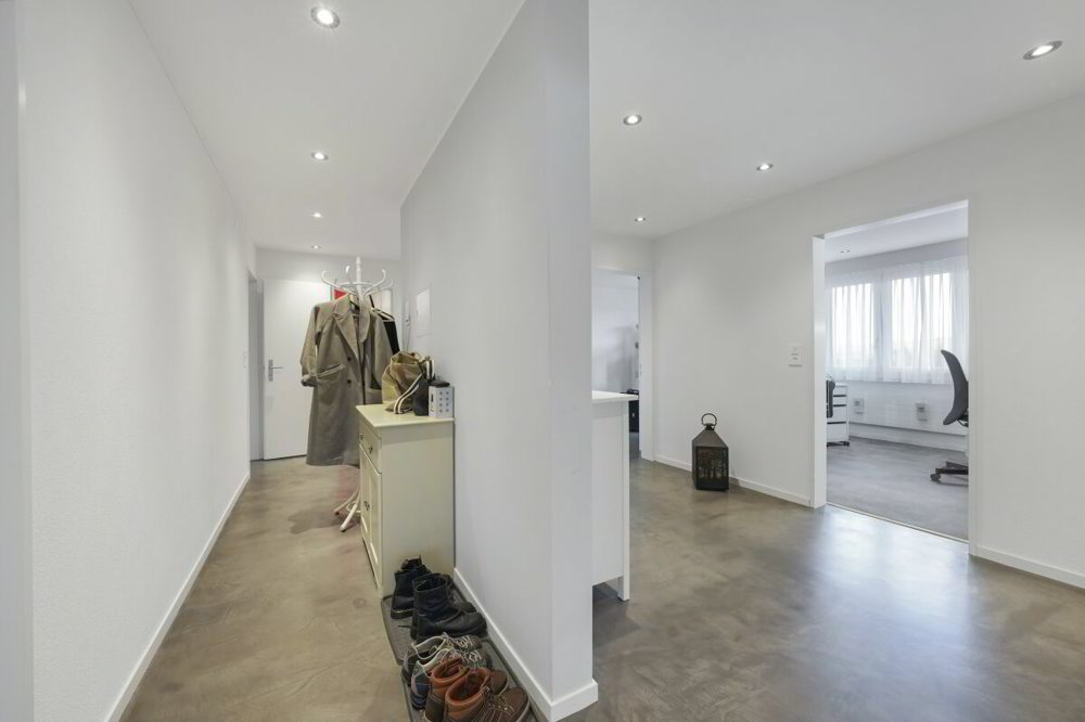 Appartamento di 5 locali in vendita a Uzwil - immagine 1/13