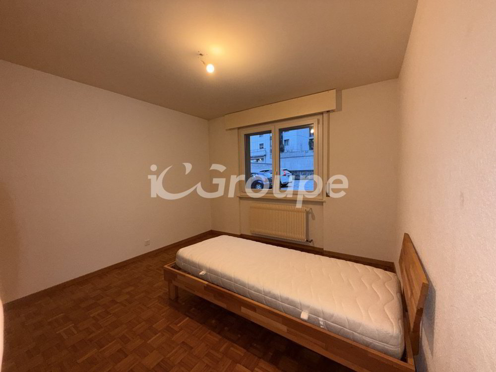 Appartement 3 pièces à louer à Sion - image 1/6