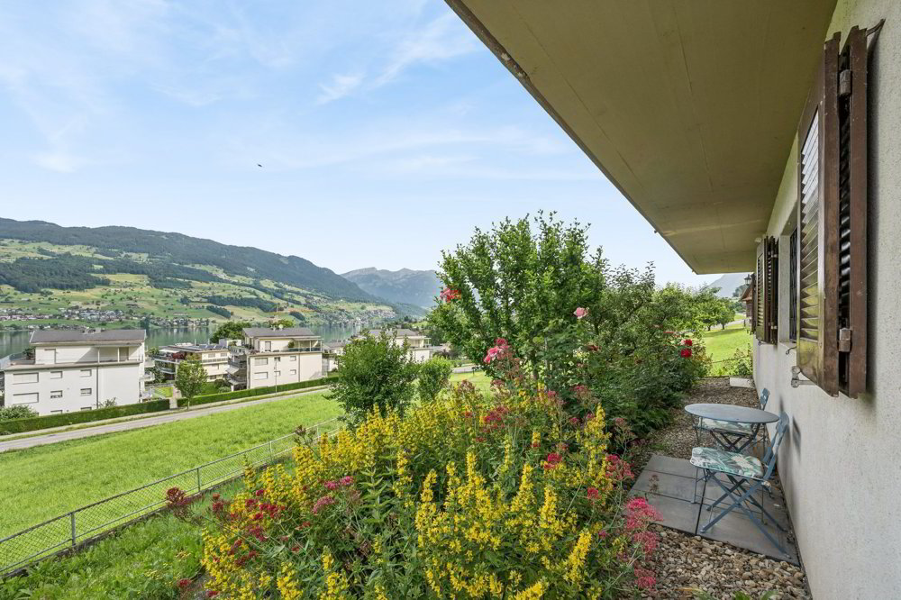 Casa di 5 locali in vendita a Sachseln - immagine 1/13