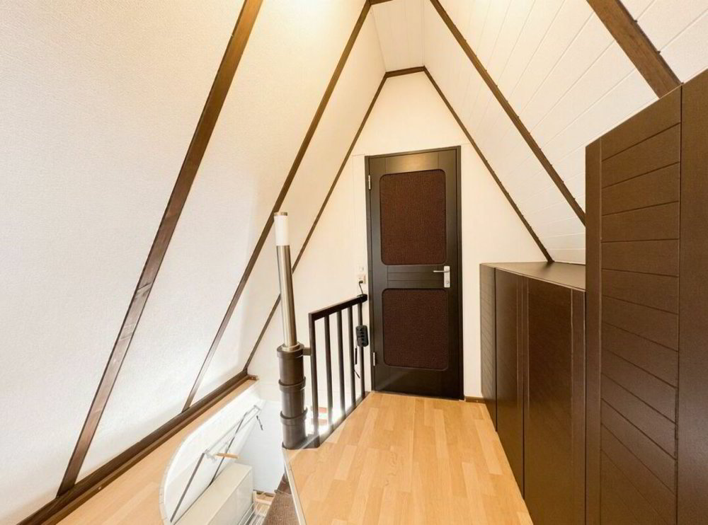 Casa di 3 locali in vendita a Alpthal - immagine 1/13