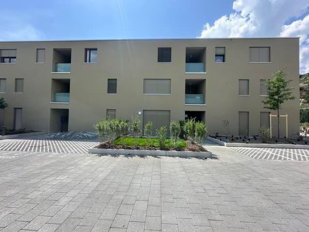 1.5 rooms Apartment for rent in Uvrier - image 1/10