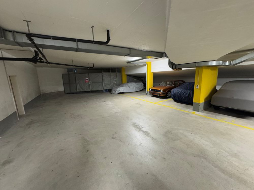 null rooms Car park, garage for rent in Nänikon - image 1/2