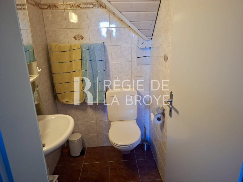 6.5 Zimmer Wohnung zu vermieten in Cheyres - Bild 1/13