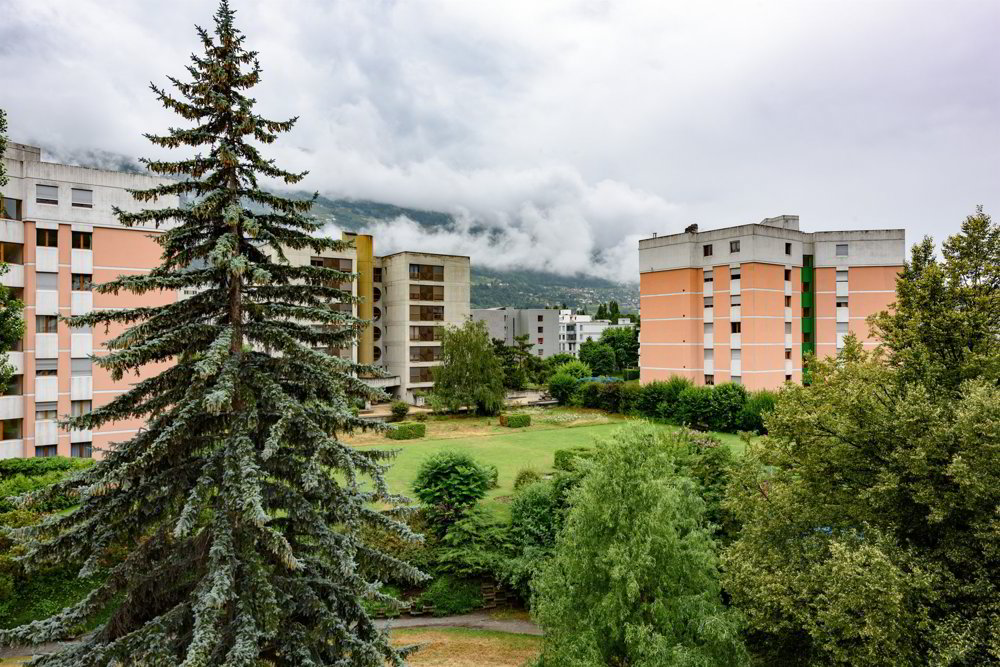 null rooms Car park, garage for rent in Sion - image 1/1