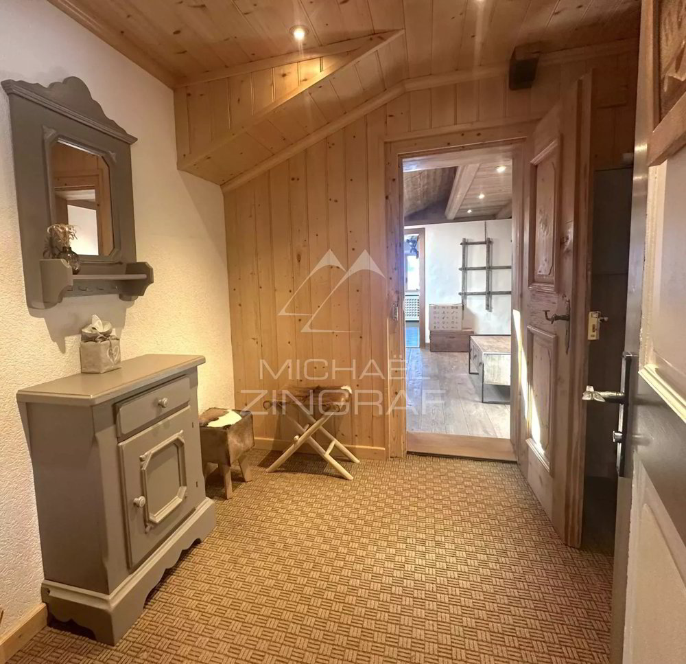 Maison 6 pièces à acheter à Rougemont - image 1/13