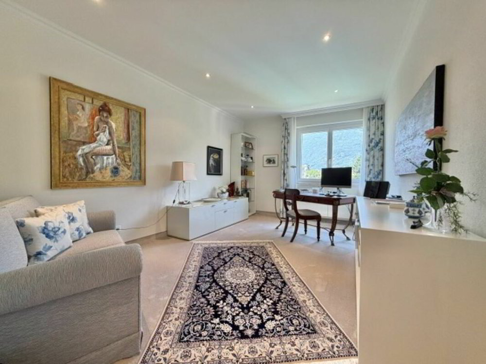 4 rooms Apartment to buy in Ascona - image 1/13