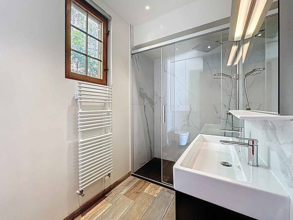Maison 8 pièces à acheter à Montreux - image 1/13