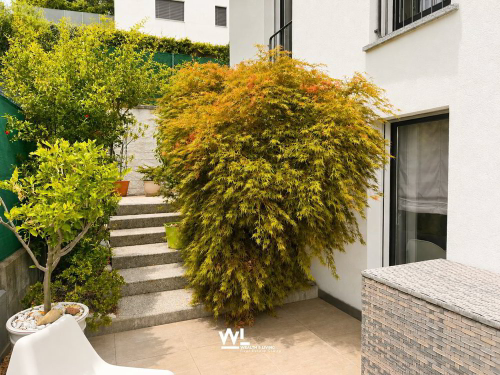 5.5 rooms House to buy in Vacallo - image 1/13