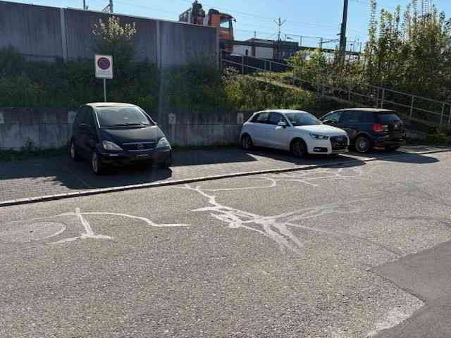 null Zimmer Parkplatz, Garage zu vermieten in Wohlen AG - Bild 1/3
