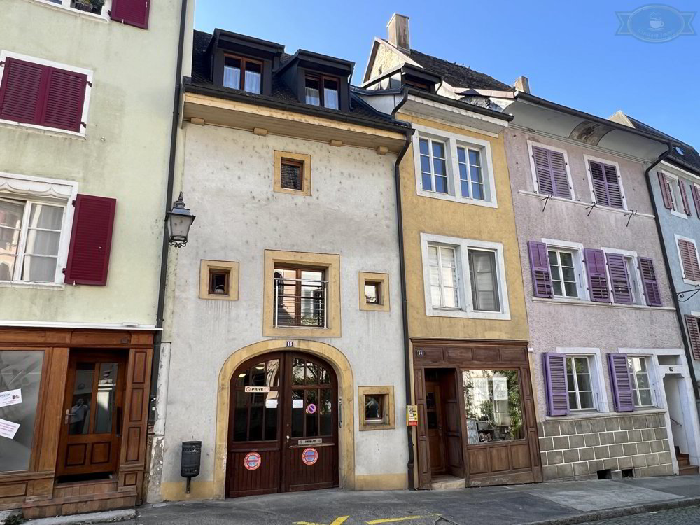 Bureau & Commerce null pièces à acheter à Porrentruy - image 1/17