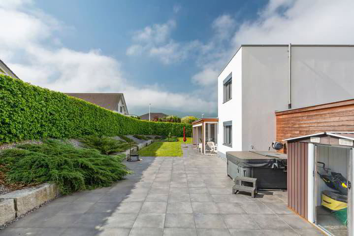 Maison 6.5 pièces à acheter à Courgenay - image 1/13
