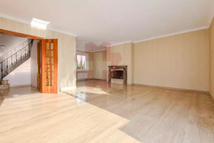 5.5 rooms Apartment to buy in Sion - image 1/13